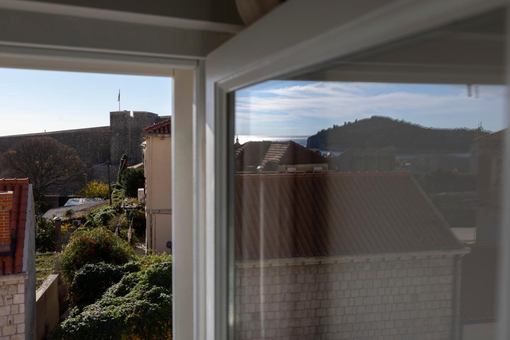 Miri, Heritage Superior With Swimming Pool Dubrovnik