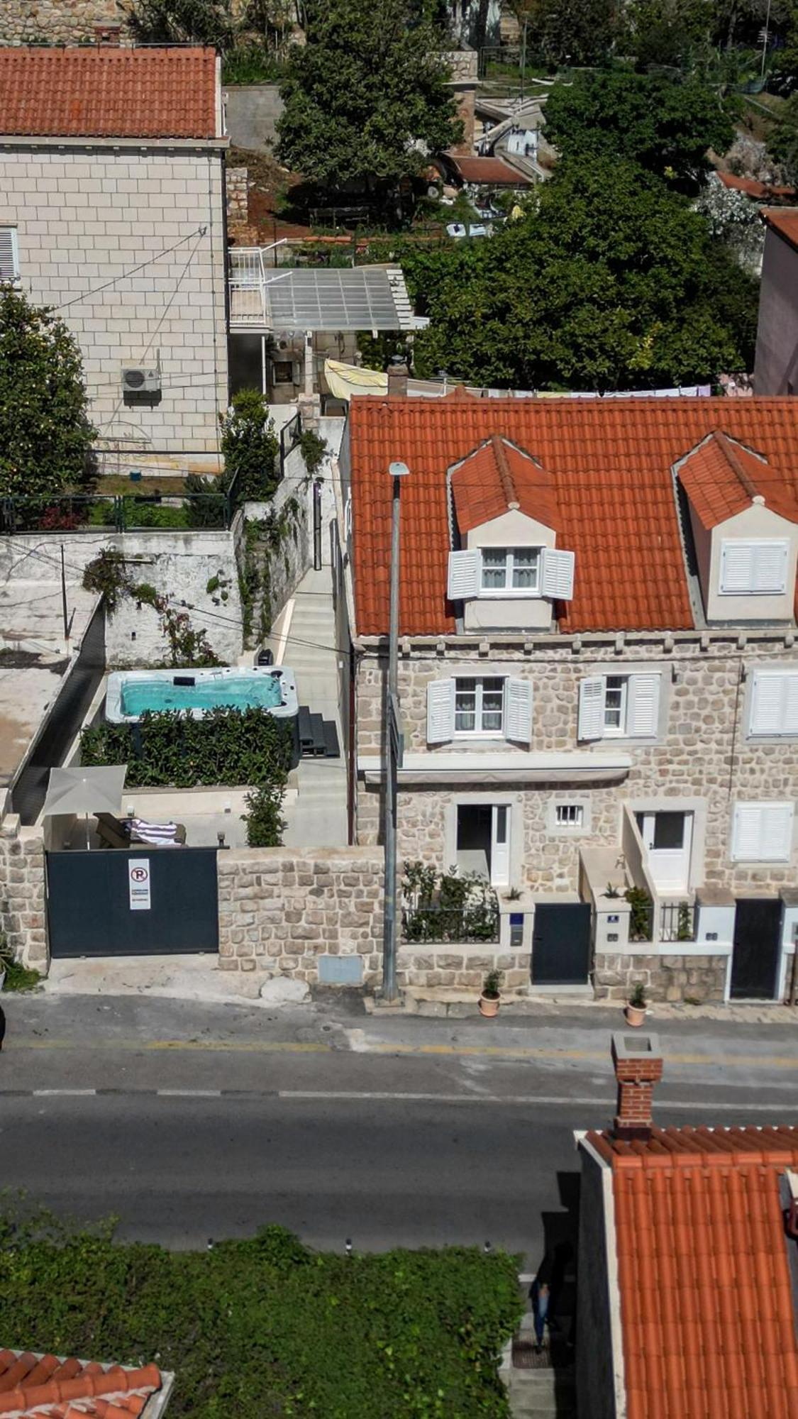 Apartmán Miri, Heritage Superior With Swimming Pool