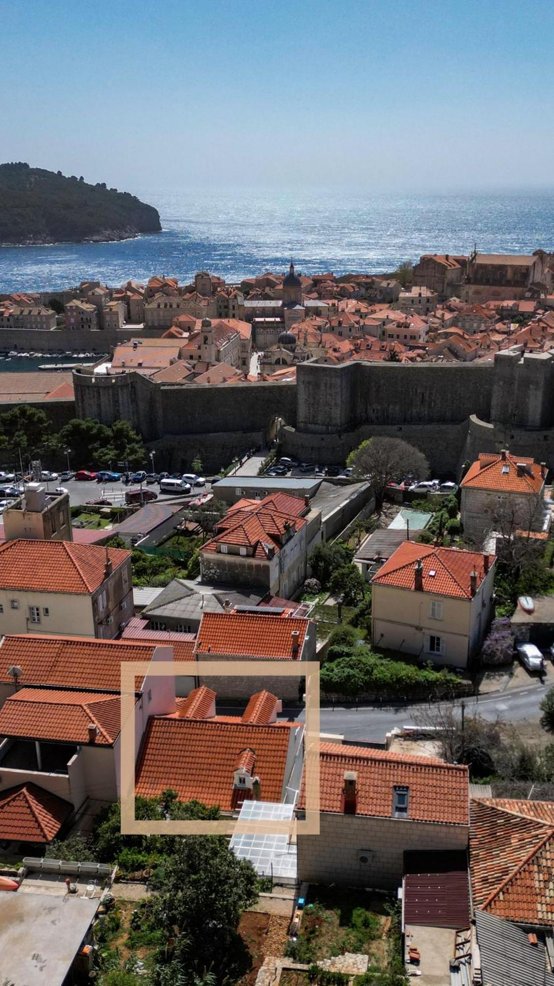 Miri, Heritage Superior With Swimming Pool * Dubrovnik